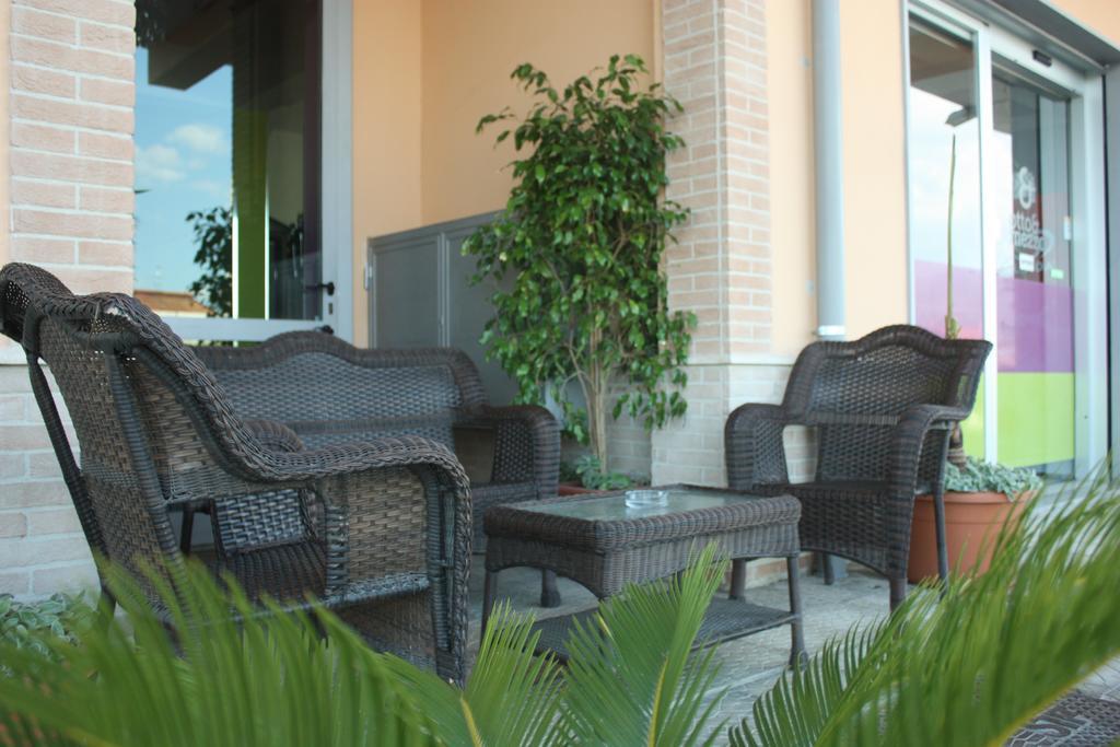 Otto&Mezzo B&B Eboli Exterior photo